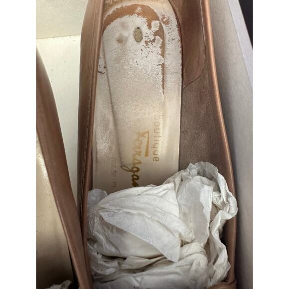 Vintage Salvatore Ferragamo Brown Leather Slip On Pump Heels loafers Size 8 - Picture 7 of 11